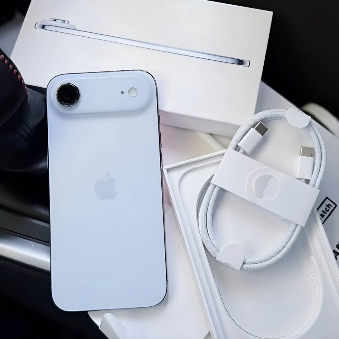 tout sort de téléphone