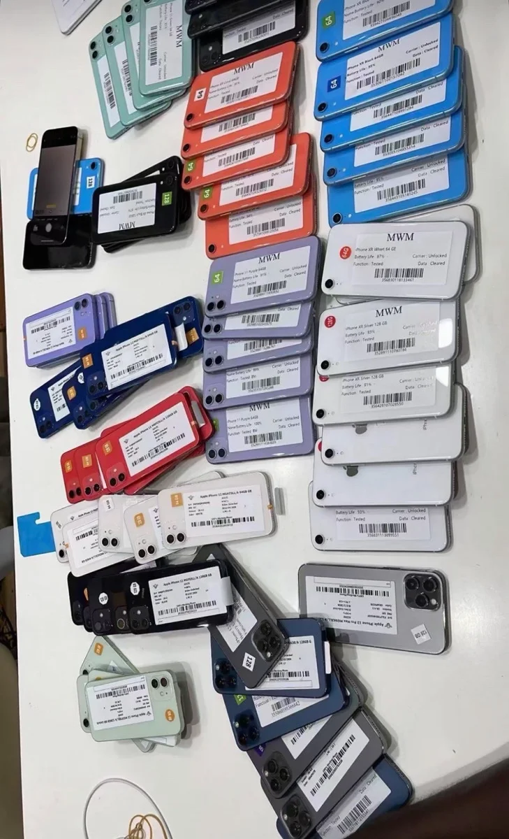 tout sort de téléphone