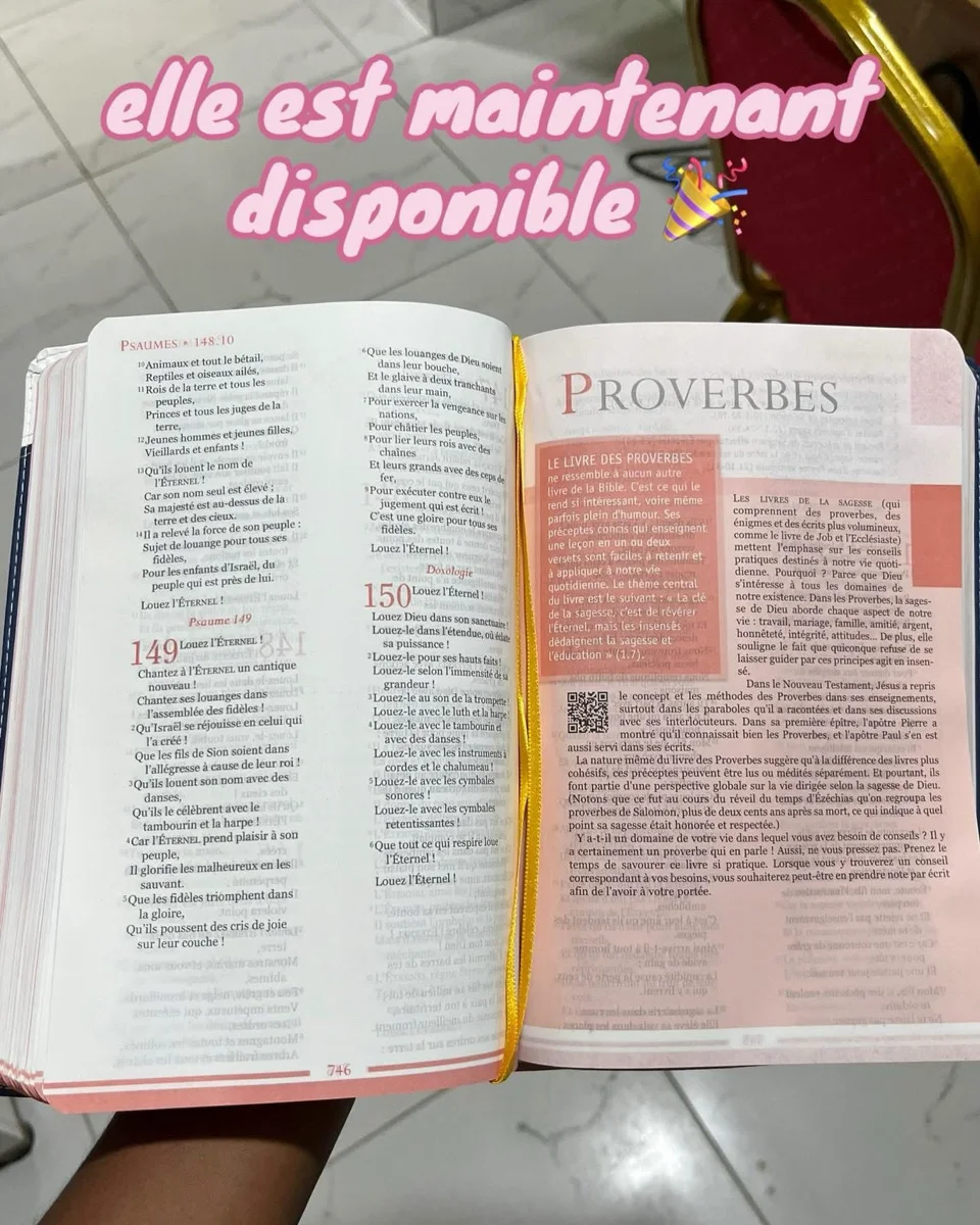 Bible Femme À Son Écoute -Couverture Blanche Rigide - S21