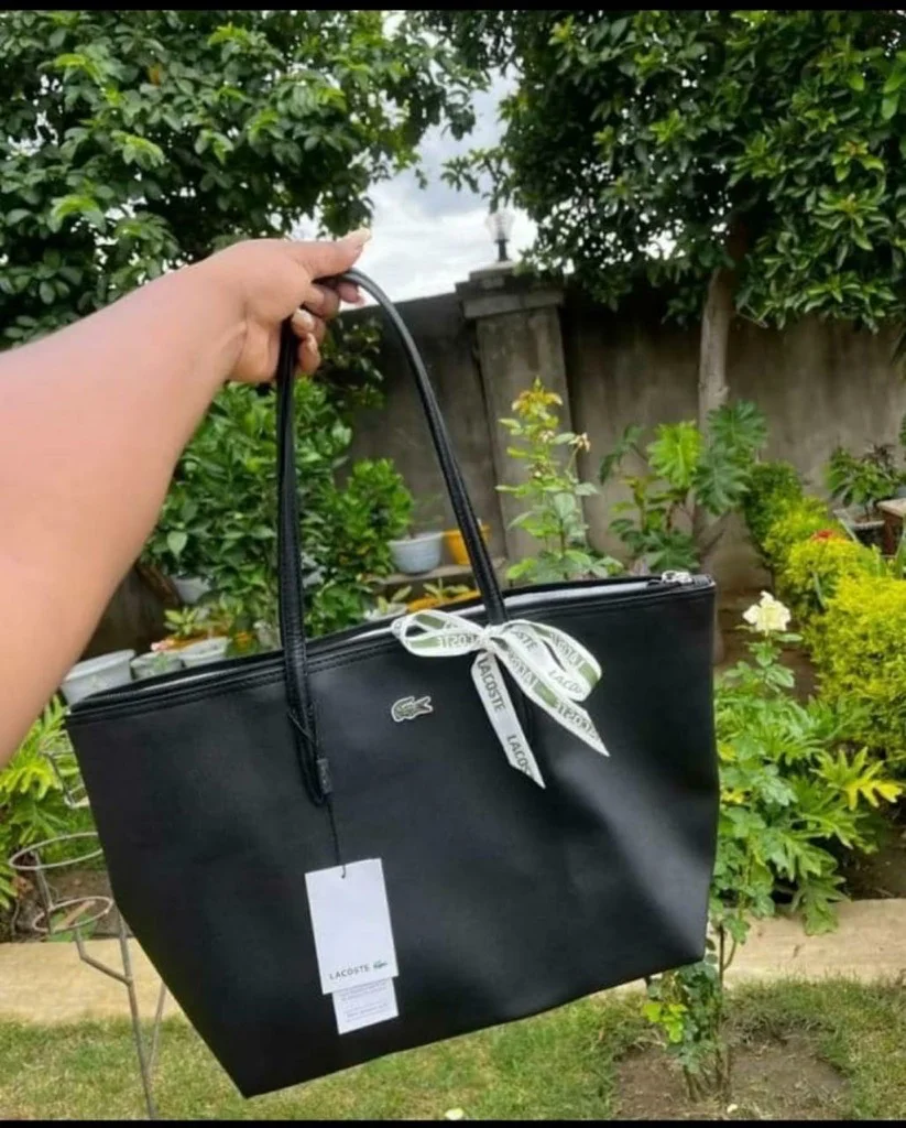 sac cabas Lacoste